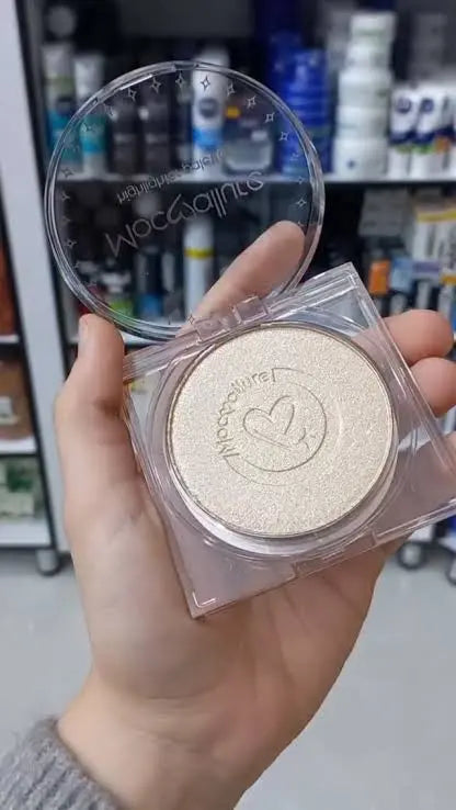 MOC Callure Highlighter ✨ Farwa Beauty